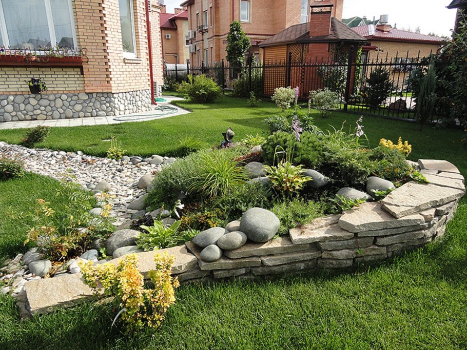 Рокарий горный ручей