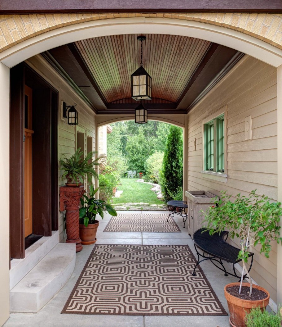 Веранда-прихожая в частном