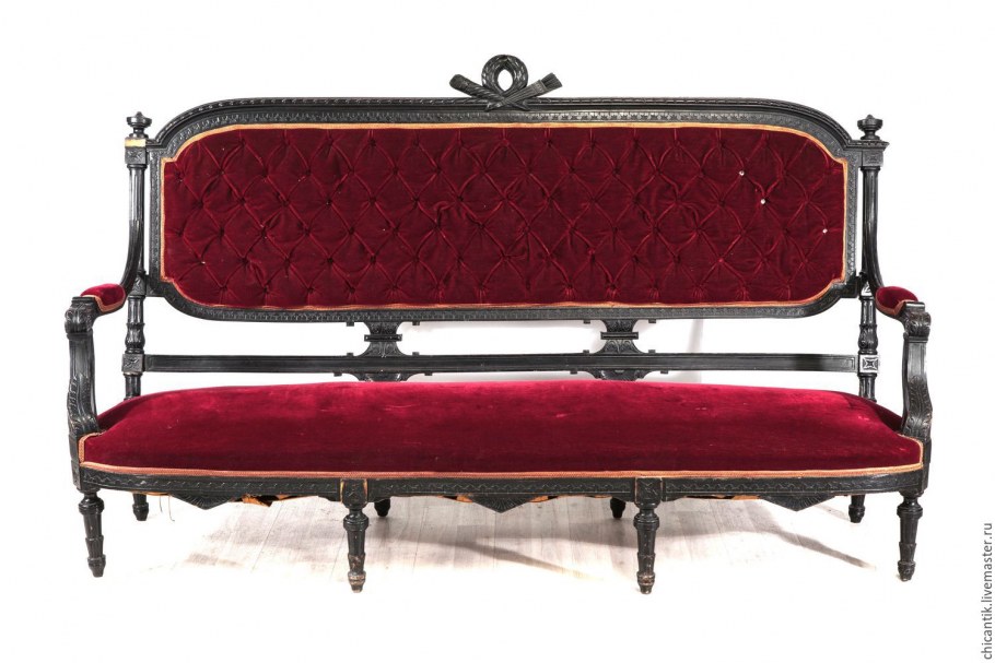 Круглый столик Carlo Asnaghi