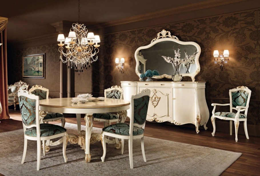 Стул и столик в стиле рококо Барокко