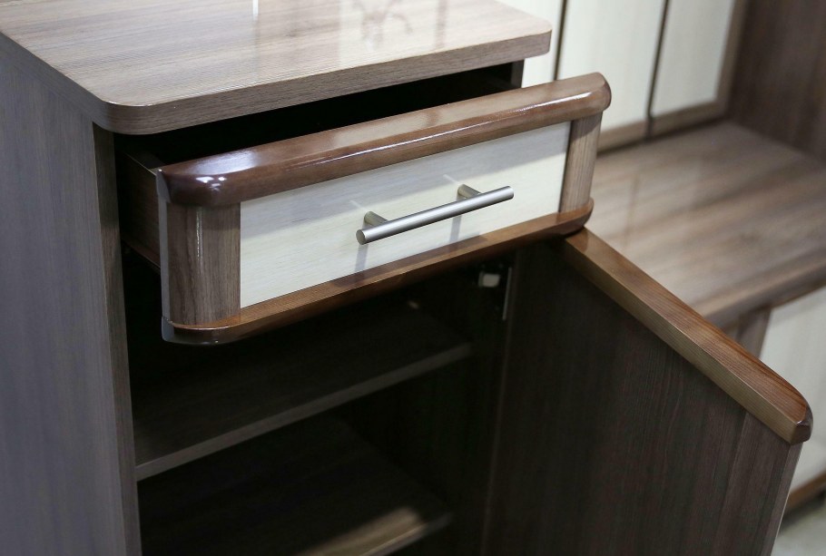 Кабинет руководителя Модерн Шамони темный