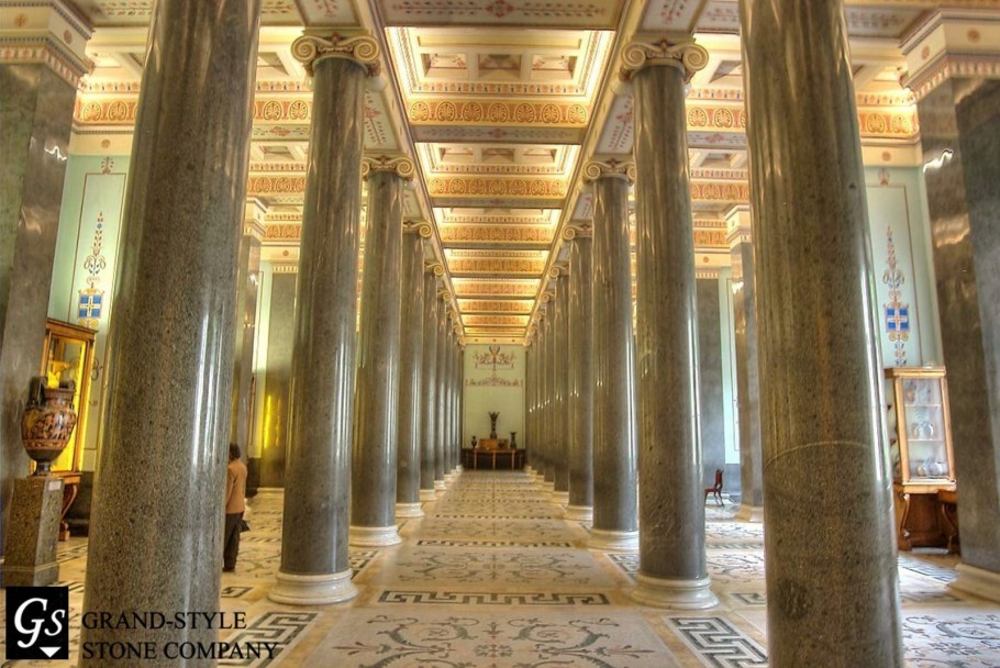 Гранитные колонны