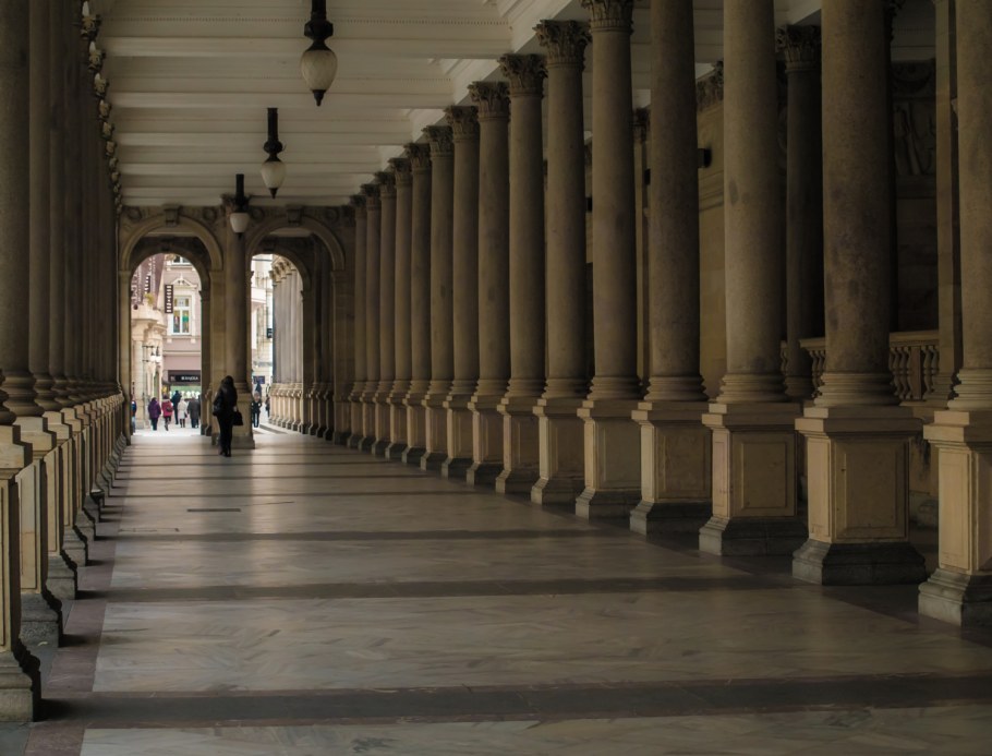 Дрезден колоннада