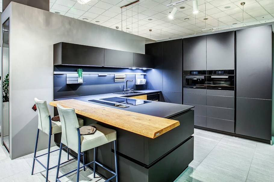 Кухни Fenix NTM черные