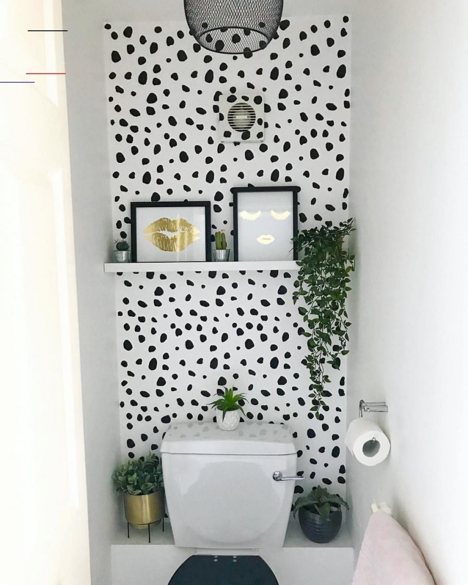 Декор туалета маленького