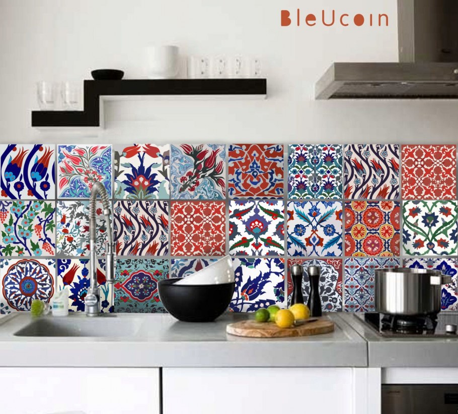 Португальская плитка азулежу на кухне