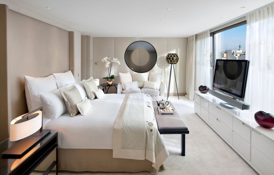 Бело бежевый интерьер