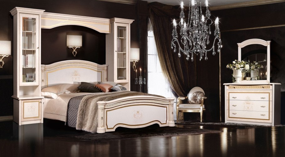 Спальный гарнитур Карина-3 беж