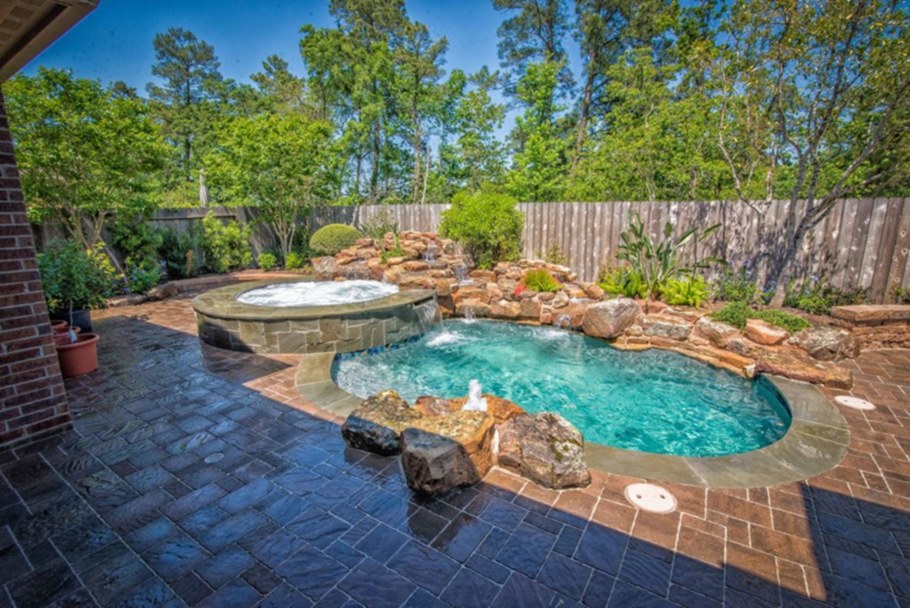 Красивые бассейны на даче