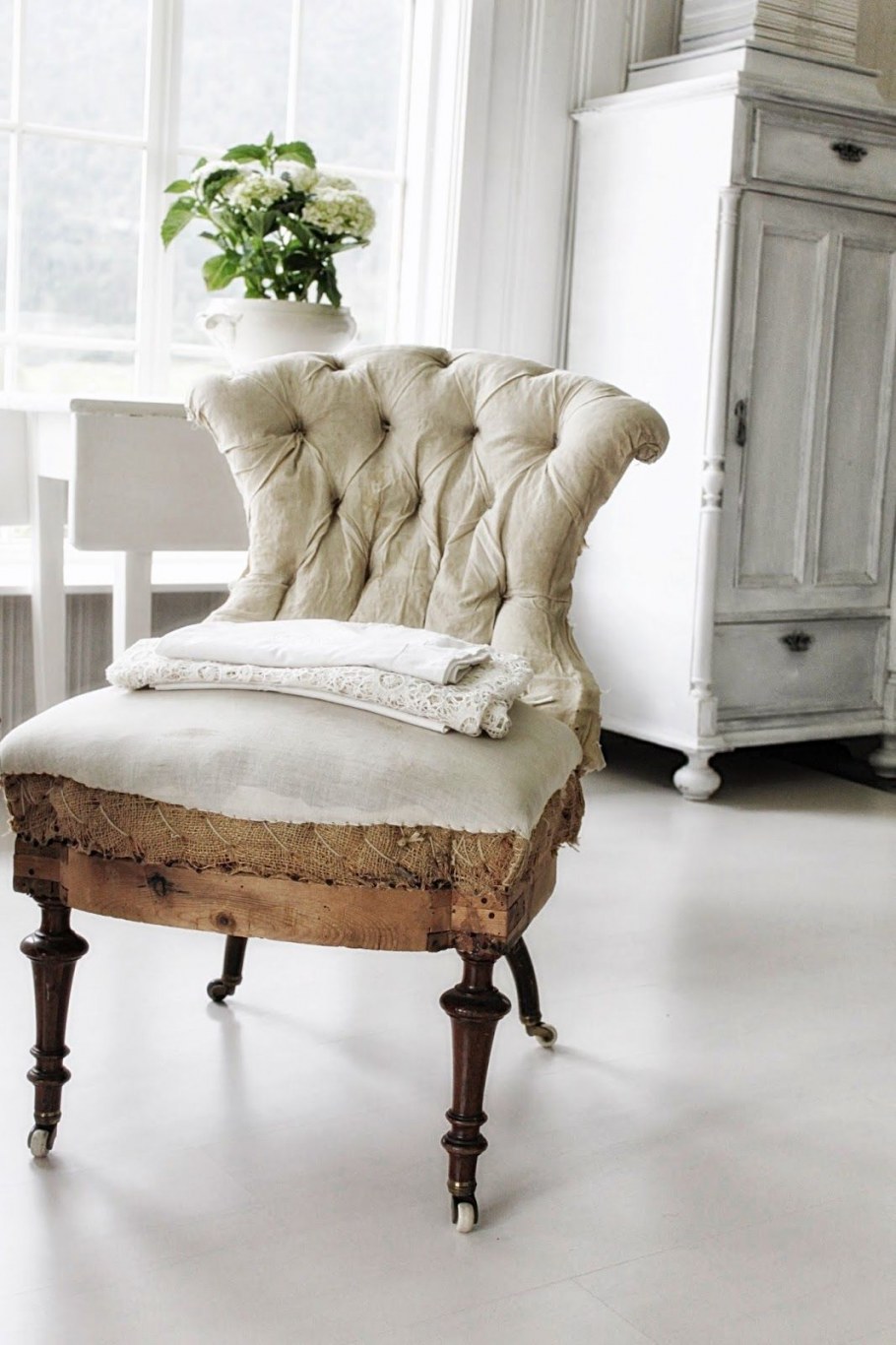 Плетеная мебель в скандинавском стиле