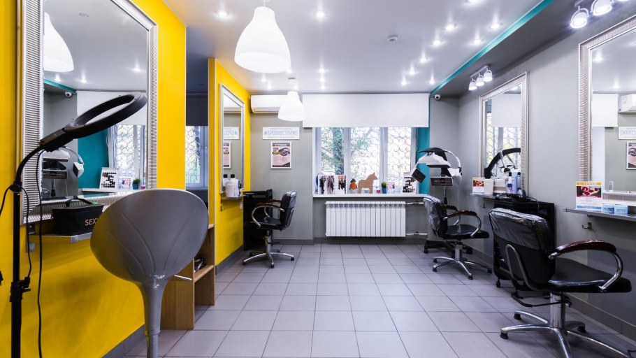 Интерьер студии красоты
