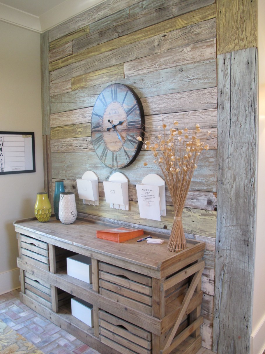 Состаренные доски в интерьере