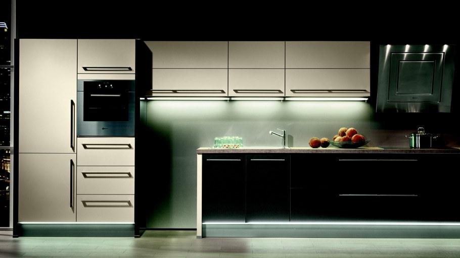 Навесной кухонный гарнитур