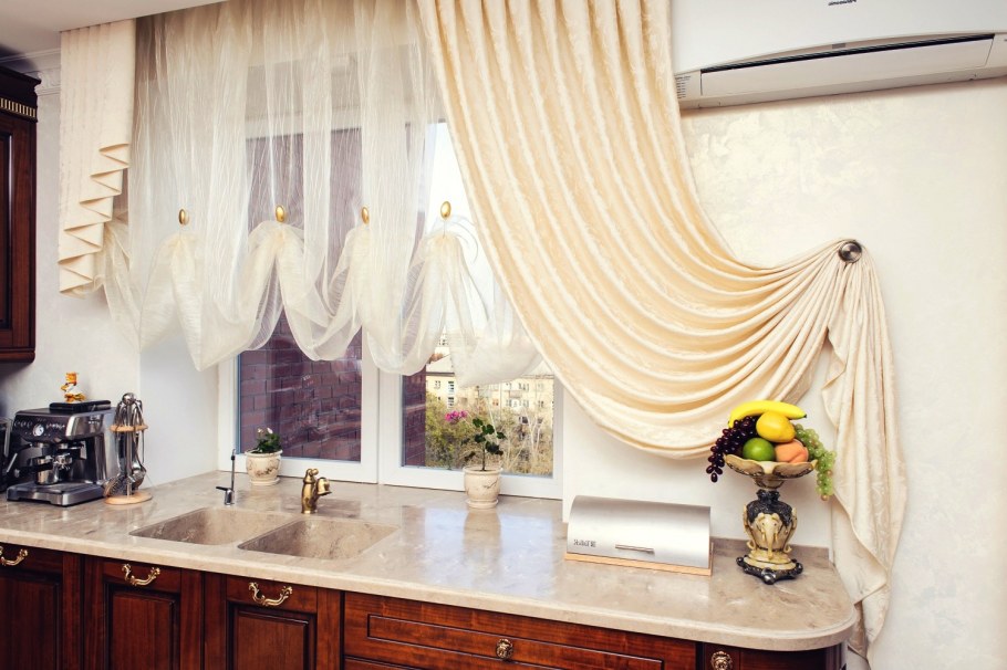 Современная тюль на кухню