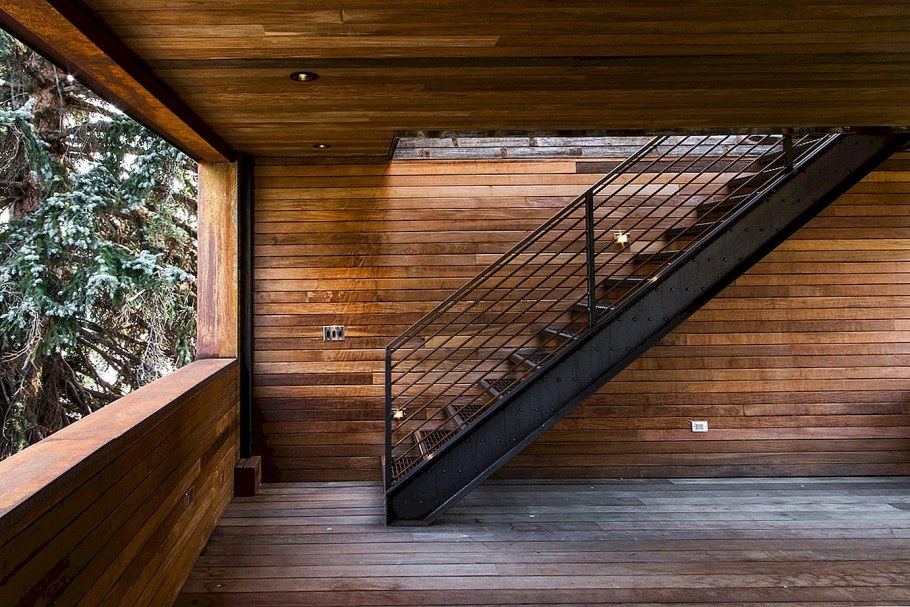 Планкен на мансарде