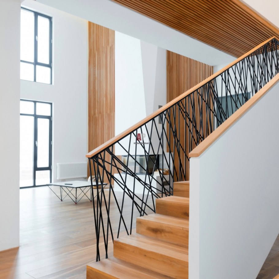 Перила для лестниц