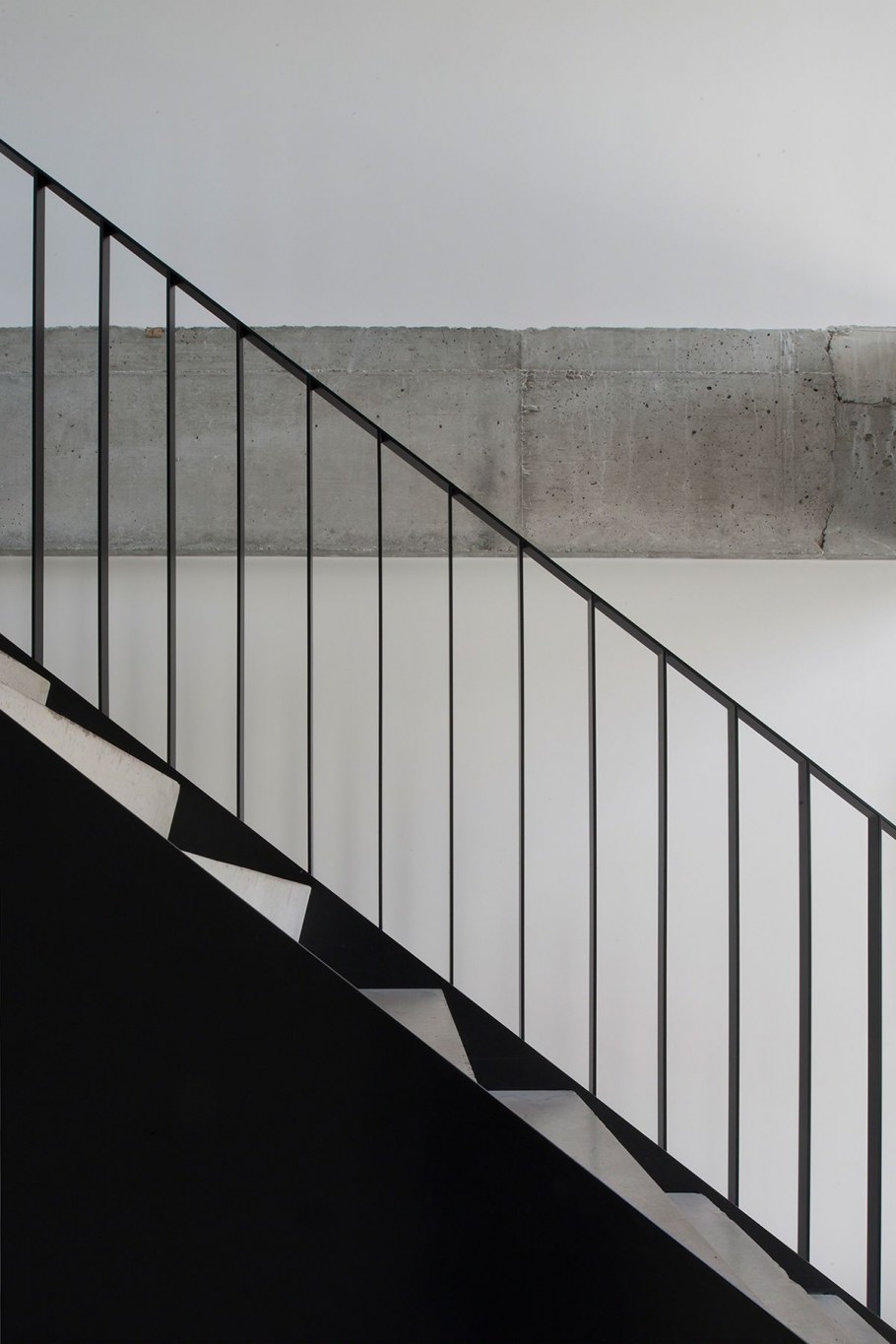 Лаконичные перила для лестниц