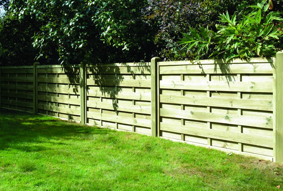 Забор из древесно-полимерного композита