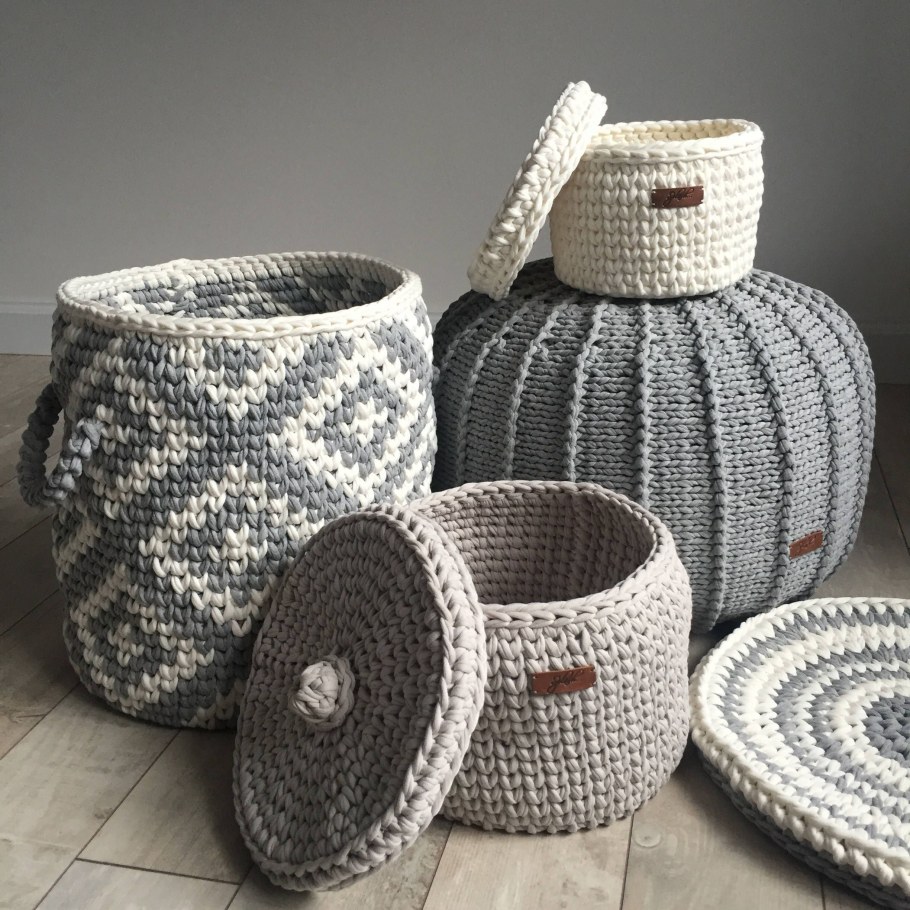 Вязаные штучки для интерьера