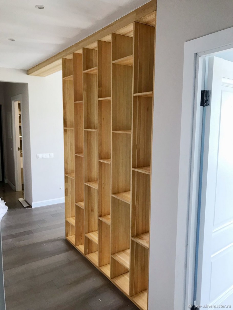 Перегородка с полками