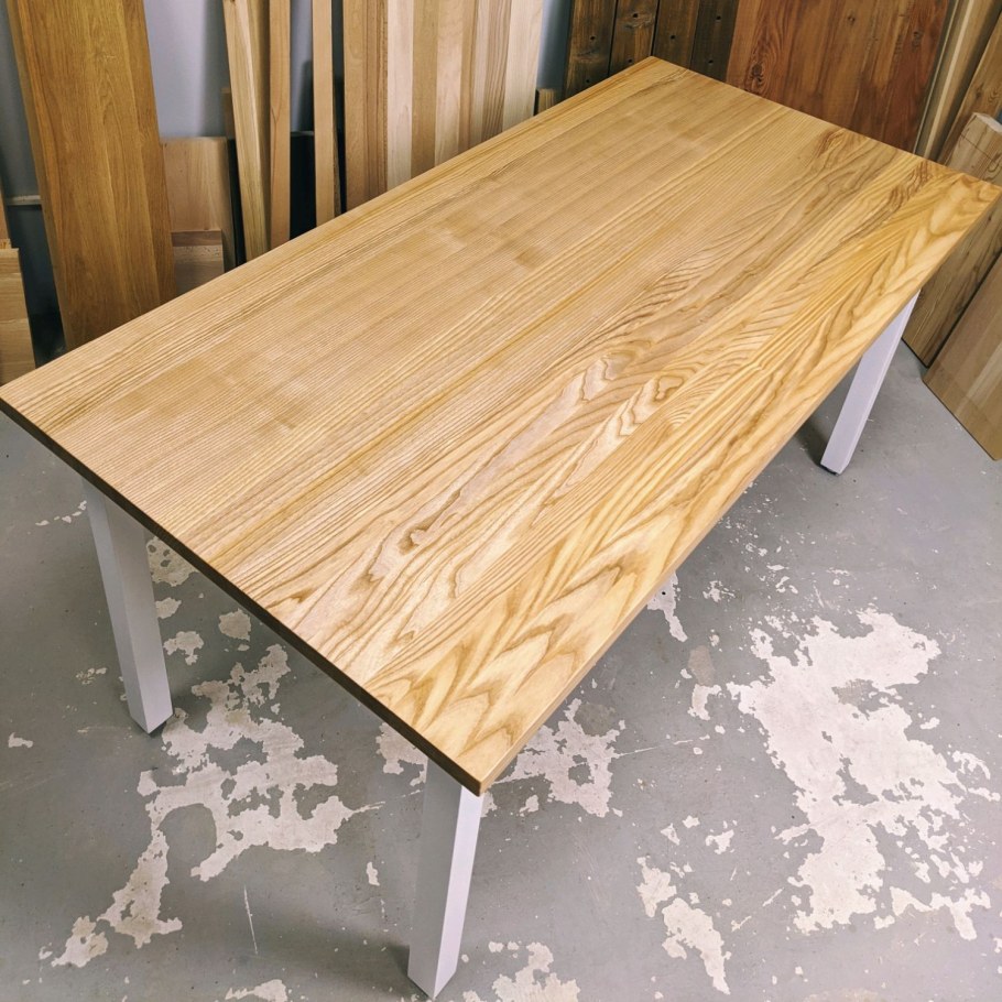 Массив ясеня столешница