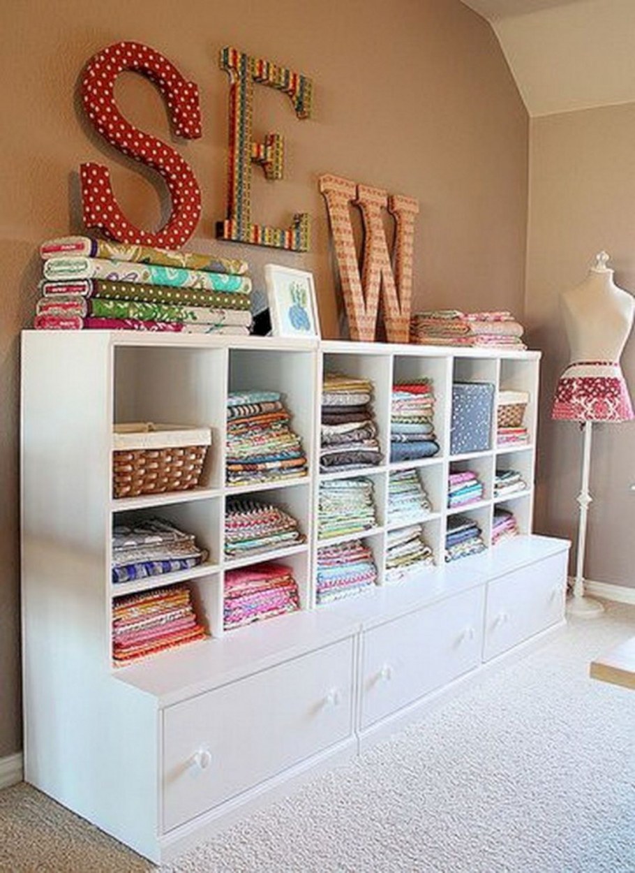 Рабочее место рукодельницы