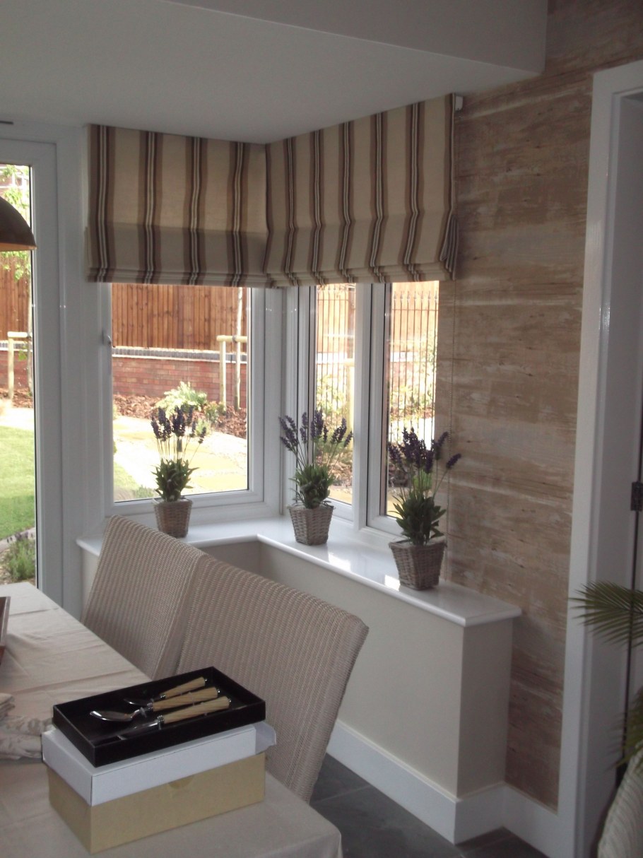 Римские шторы на угловое окно