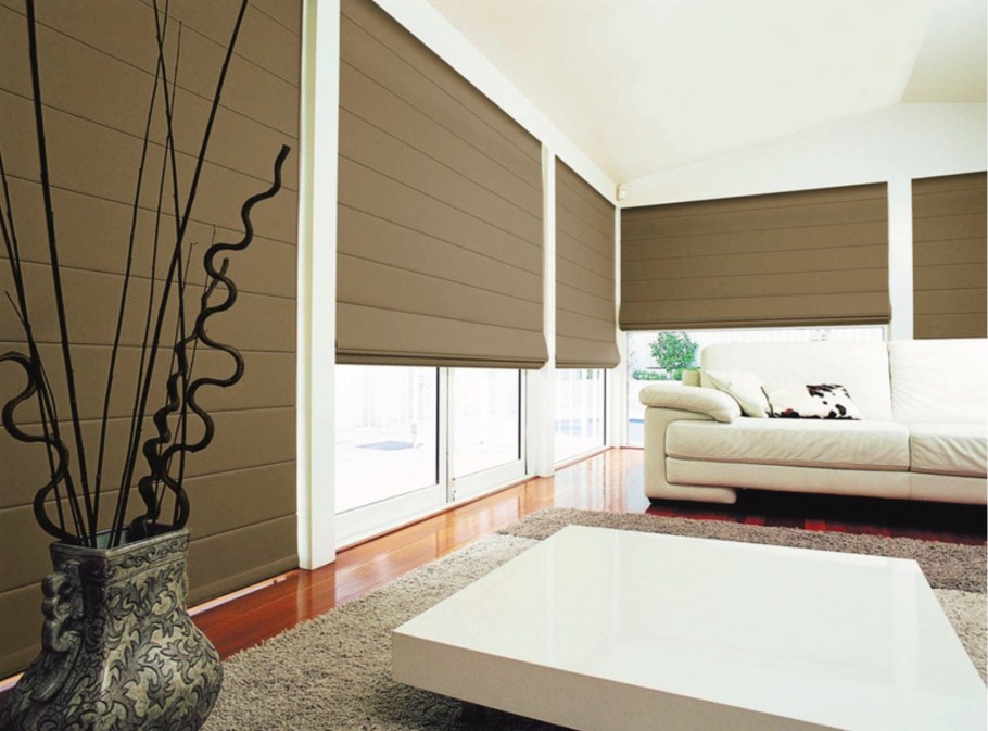 Римская штора в зал шикарная