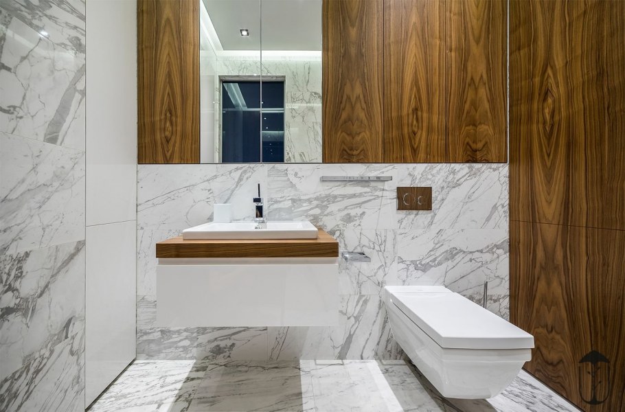 Каррарский мрамор и дерево ванная