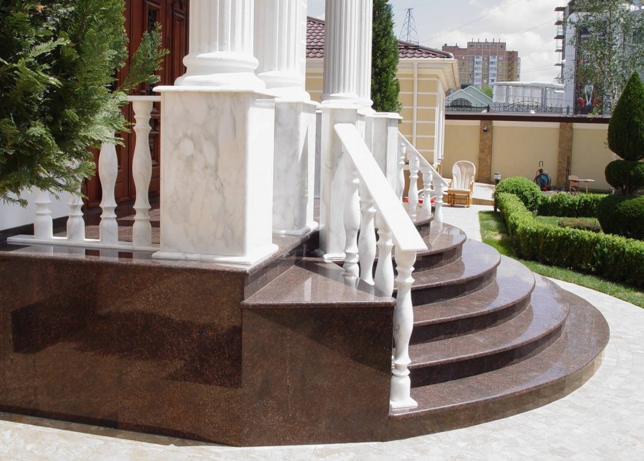 МЭИ мраморная лестница