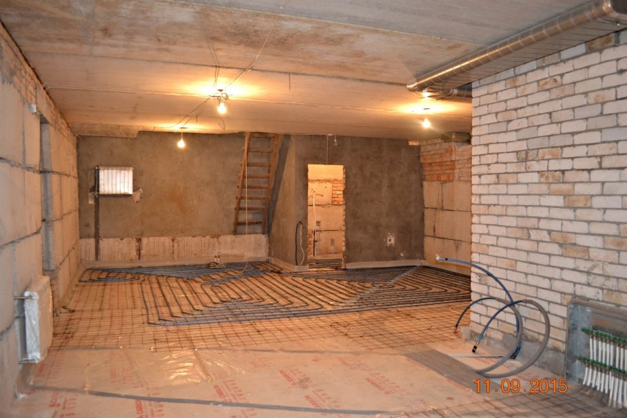 Жилой цокольный этаж в частном доме