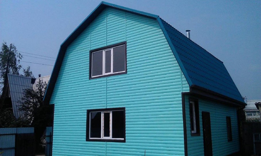 Голубой цвет фасада