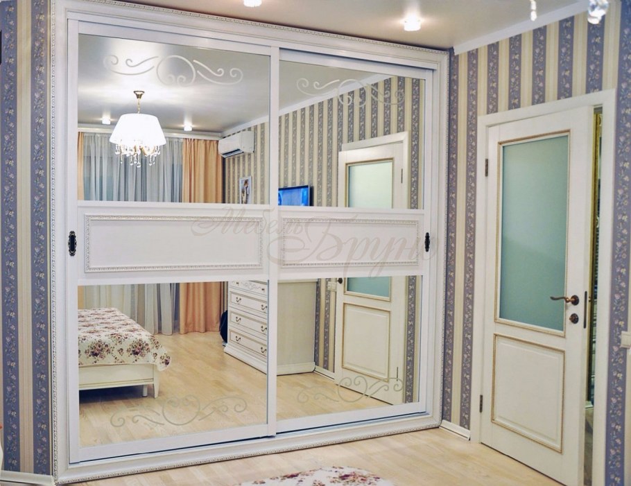 Шкаф купе Sliding-Door Wardrobe