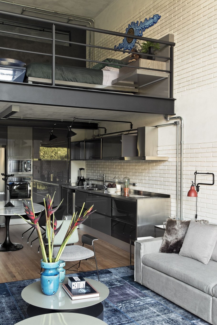 Двухуровневый лофт 60 кв м