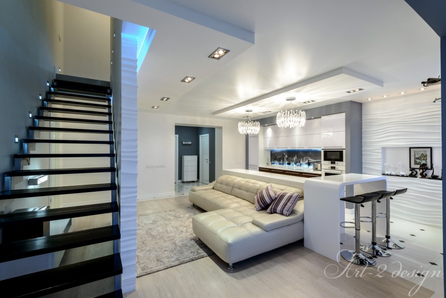 Квартира студия 2х уровневая