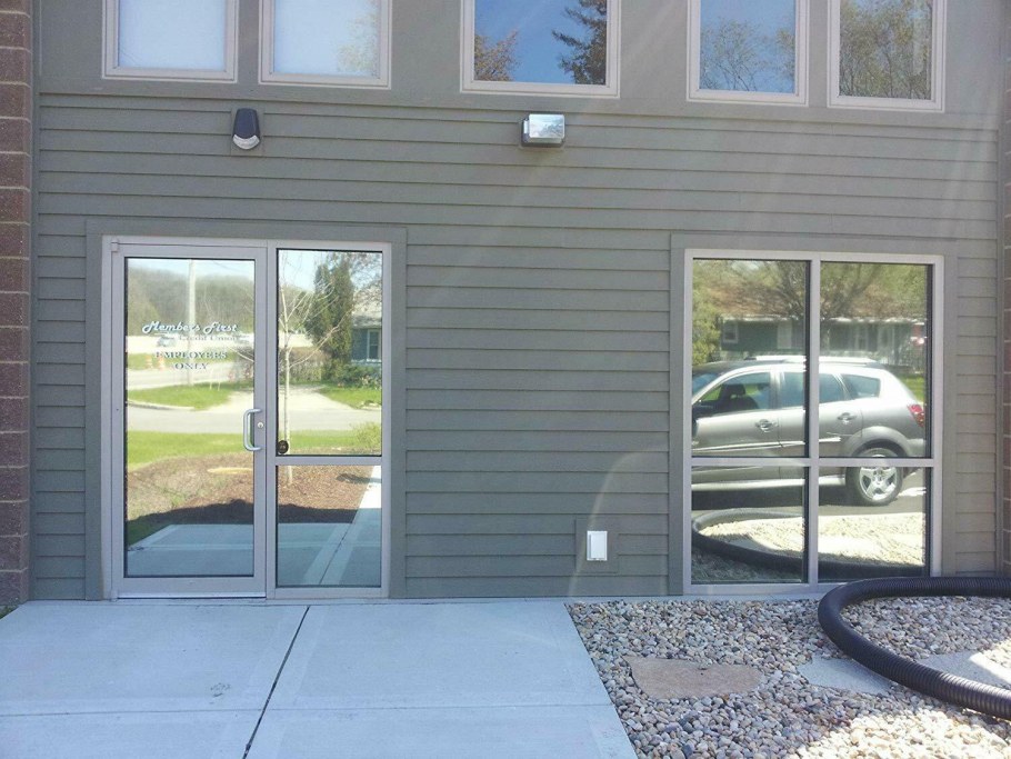 Окна тонированные зеркальные в дом