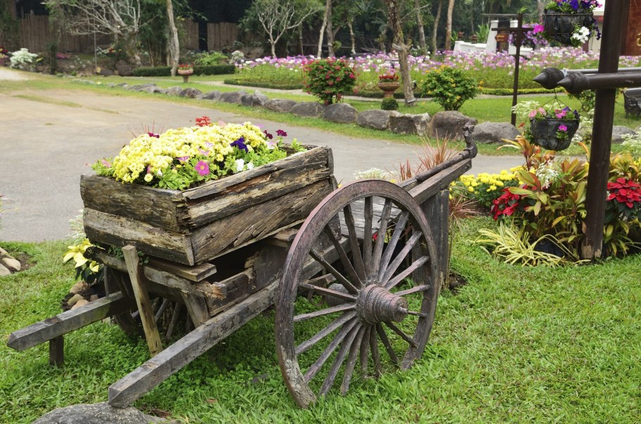 Сельский Кантри стиль в ландшафтном дизайне