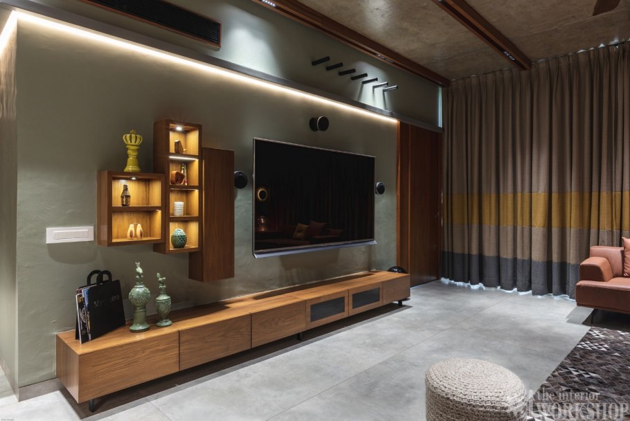 ТВ зона в стиле лофт