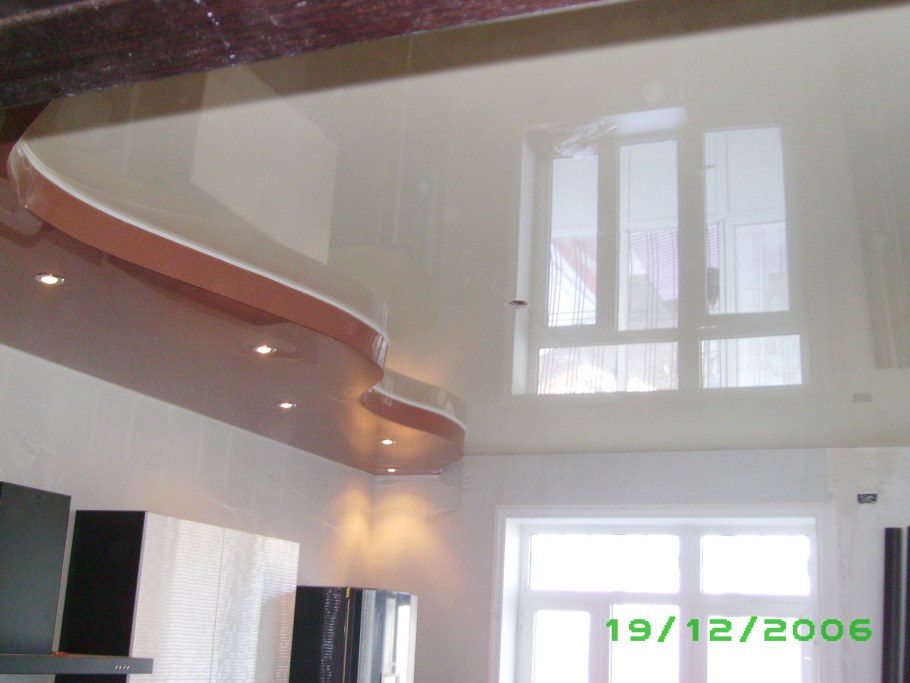 Оранжевая кухня в интерьере