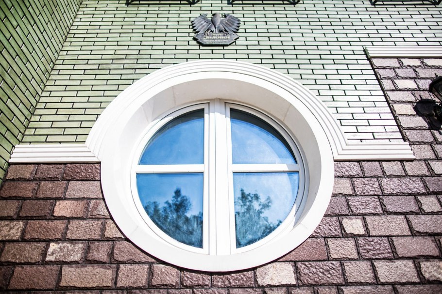 Окна необычной формы