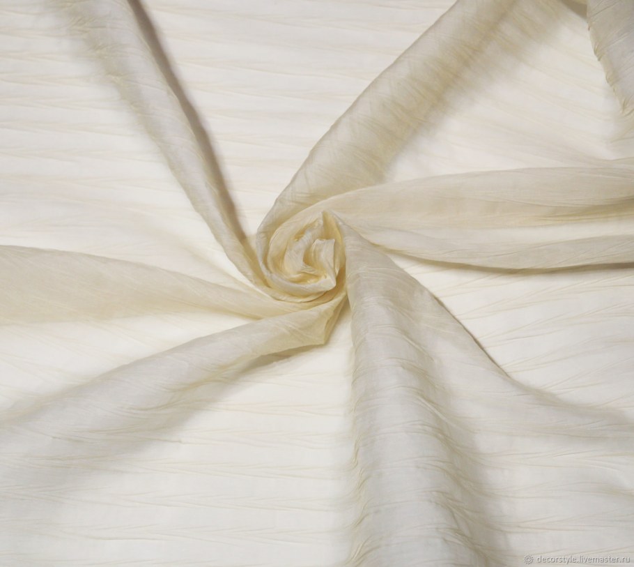 Тюль с вертикальными полосами