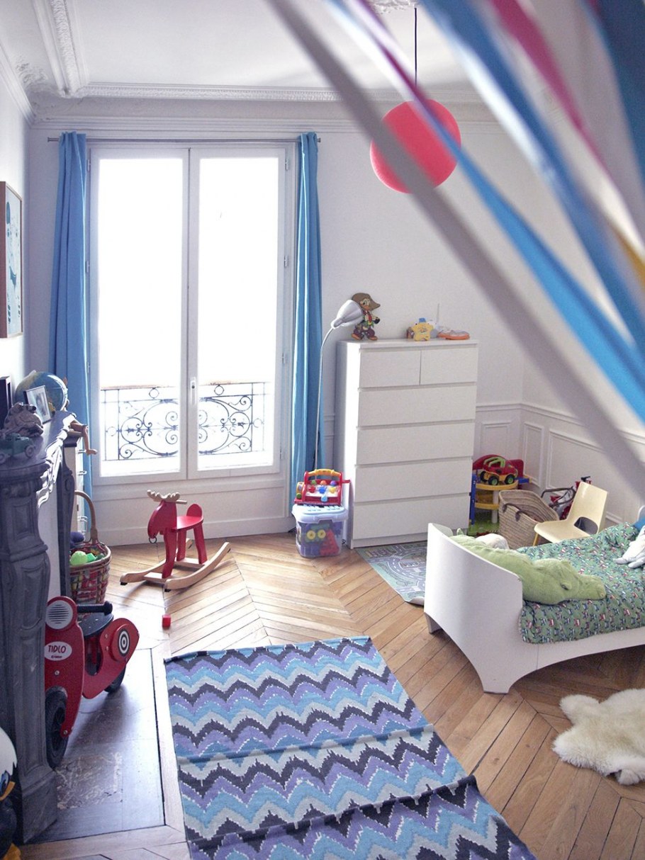 Карниз в интерьере детской