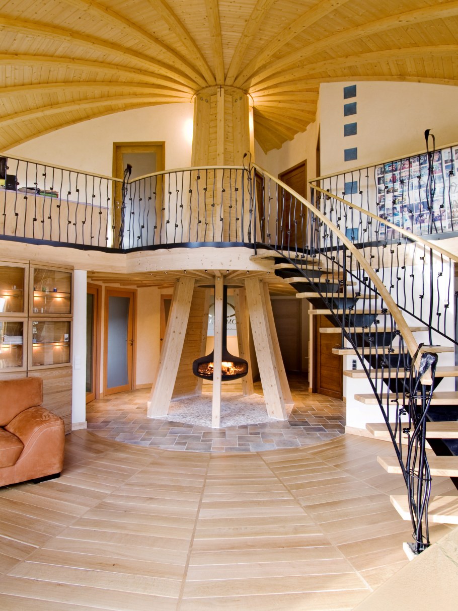 Стратодезический купольный дом интерьер