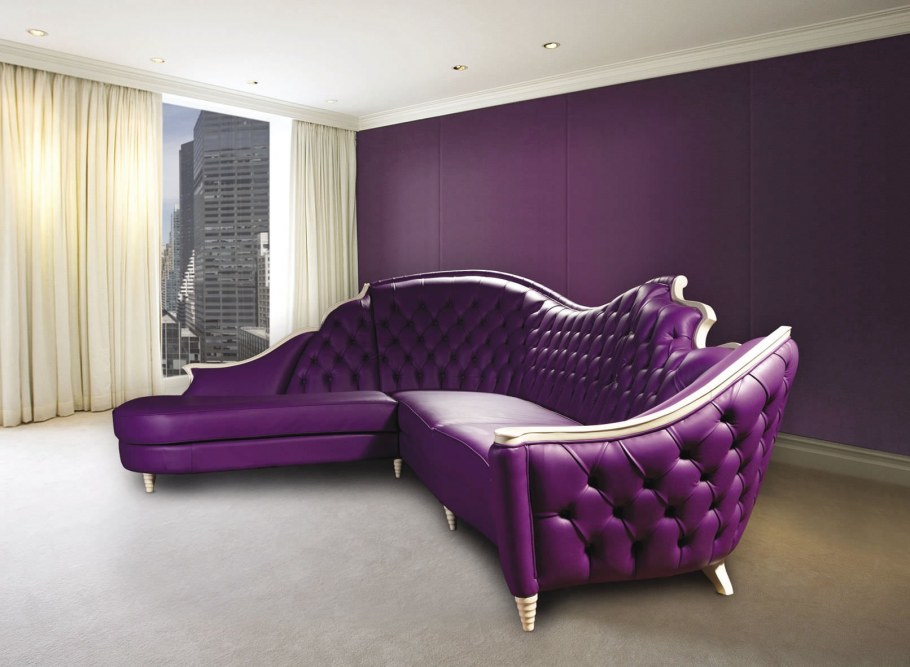 Сиреневый диван