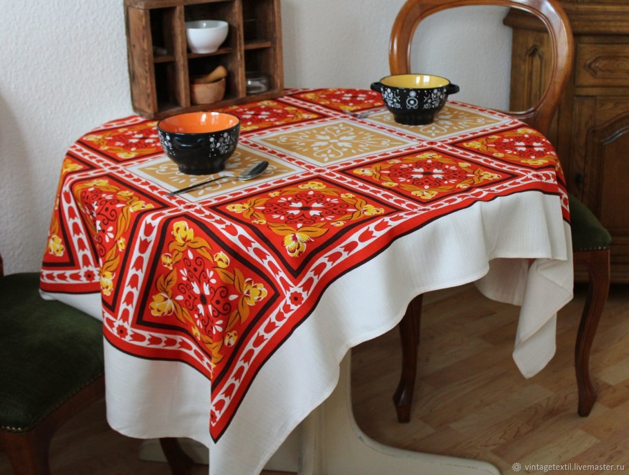 Скатерть круговорот