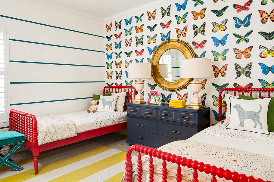 Яркий интерьер детской