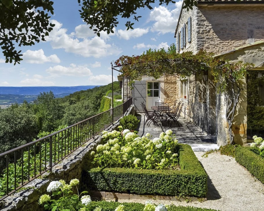 Люберон Франция сады