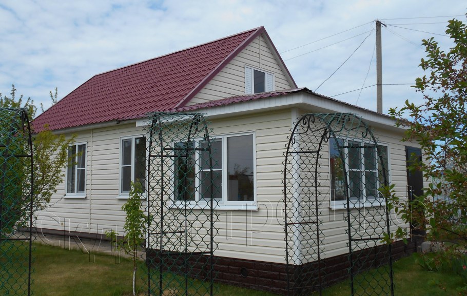 Пристрой к дачному домику из блоков