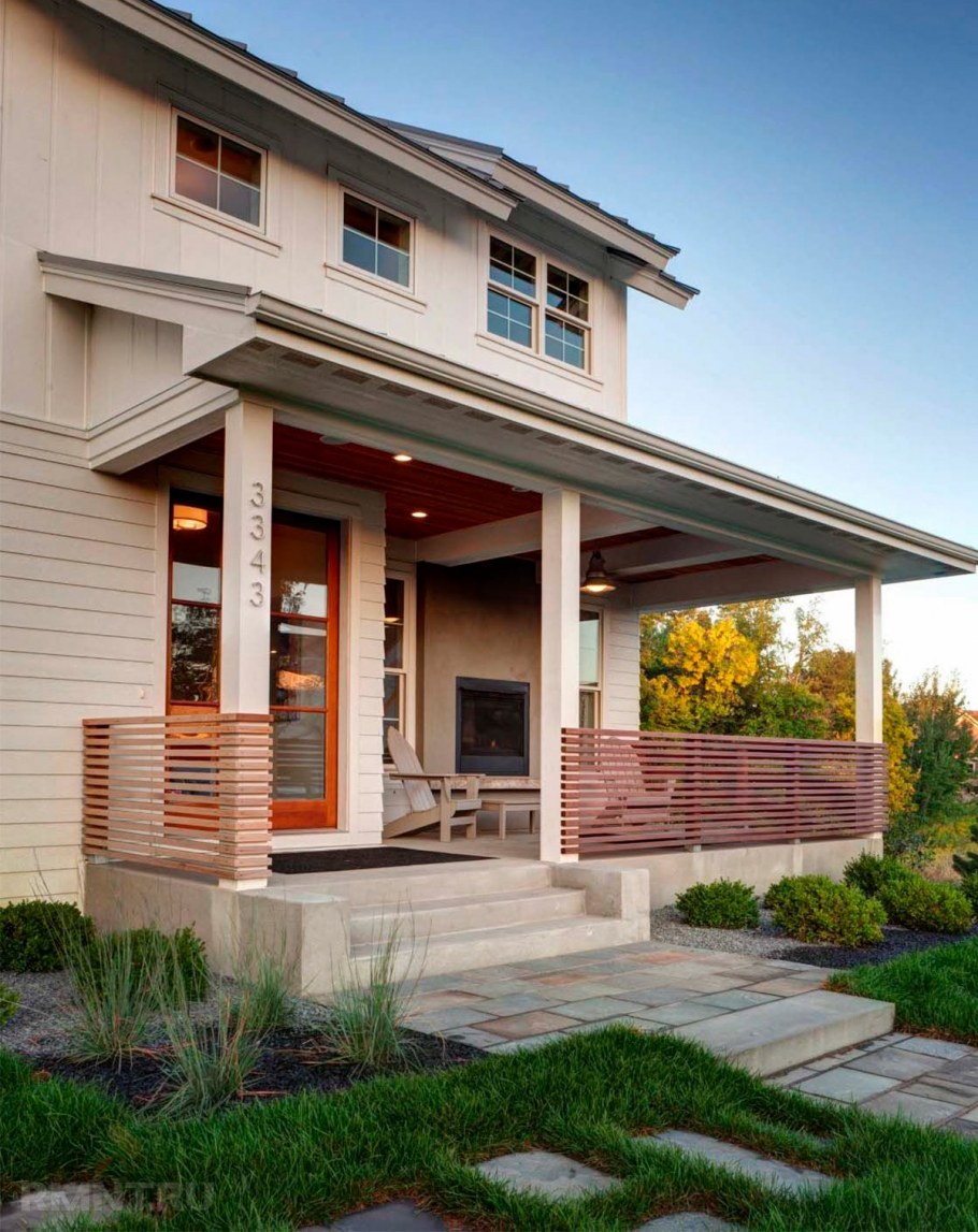 Дом полутораэтажный 10х10