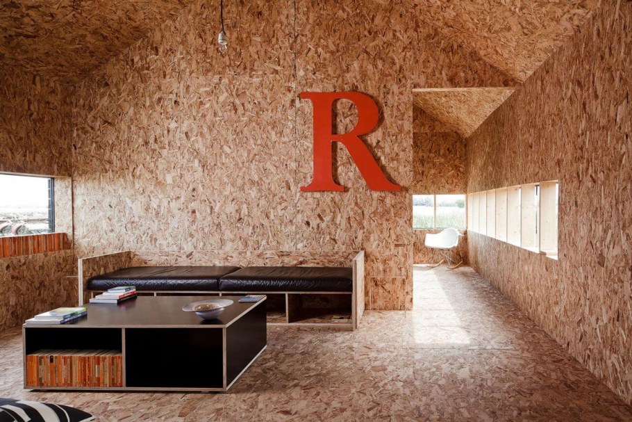 Мансарда отделанная ОСБ интерьер